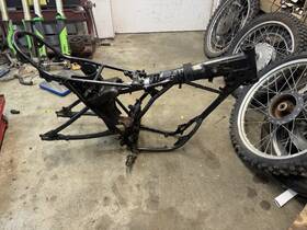 2a6-21110-00-33 Yamaha 78 79 Dt-125 Dt-175 Frame And Swingarm