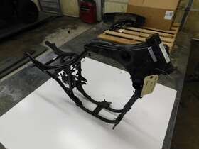 2uj-21110-03-33 Yamaha 1996 Virago 250 Frame