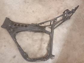 2w6-21110-01-33 Yamaha 1979 It175 Frame