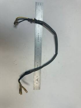 437-84517-00-00 Yamaha 1974/1975/1976 Dt100/125/175 Tail Light Cord Wire Harness 437-84517-00-00 Yamaha 1974/1975/1976 Dt100/125/175 Tail Light Cord Wire Harness