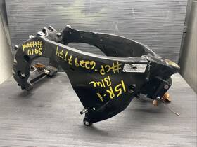 46765-767 Yamaha 2015 Yzf R1 Frame Chassis 3 482 Miles Slvg #121124