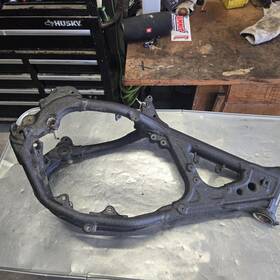 4xm-21101-00-2f Yamaha 1997 Yz125 Frame Chassi