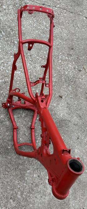 56a-21110-00-fh Yamaha Yz250 1985 Frame Sandblasted Primed And Paint All Welds Checked Ready To Go