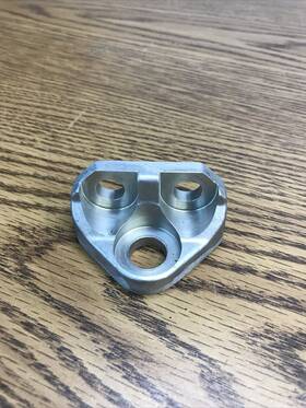 5jw-21316-00-00 Yamaha Fjr1300 2003-2005 Engine Stay 3 Bracket Part #