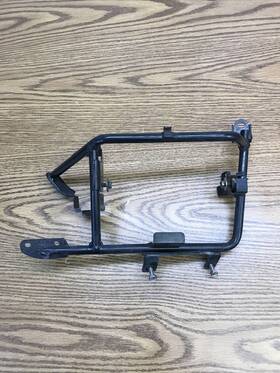 5jw-28321-10-00 Yamaha Fjr1300 2003-2005 Stay 1 Battery Part #
