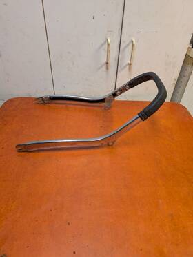 5k5-21640-00-00 Yamaha 1981 Xj550 Rear Stay Grab Bar