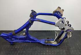 5xc-21101-00-00 Yamaha 2004 02-05 Yz250f Yz450f Oem Main Frame / Chassis Straight