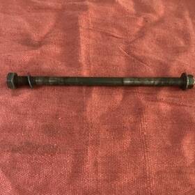 90105-10063-00 Yamaha 2006 Pw80 Pw 80 Y-zinger Rear Arm Swingarm Pivot Bolt Mounting Shaft