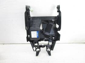 B5y-2162g-00-00 Yamaha 24 Mt10 Rear Undertail Tray 2022-2025