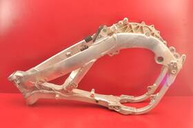 Br9-21101-10-00 Yamaha 2019 19-22 Yz450f Yz 450f Yz250f Frame Chassis Br9-21101-10-00 Yamaha 2019 19-22 Yz450f Yz 450f Yz250f Frame Chassis
