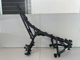 Jyarm38era012810 Yamaha 22 23 24 25 2024 Yzf-r7 Yzf R7 Main Frame Chassis Straight Slvg Oem Jyarm38era012810 Yamaha 22 23 24 25 2024 Yzf-r7 Yzf R7 Main Frame Chassis Straight Slvg Oem