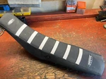 2009-2014 Yamaha YZ125 YZ250 Seat Sdg 1C3-24770-H1-00. Fixed Price $85.00.