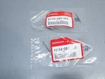 Honda Genuine Turn Signal Screws Tapping 3X28 Bags Unused 90156-GB0-900. Fixed Price $66.00.