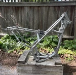 2006 02-13 Kawasaki KX85 (&KX100) Main Frame Chassis Body Clean Vin Not Wrecked. Fixed Price $299.99.
