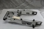 Oem Suzuki Motorcycle Swingarm 2002 GSXR600 Silver 61000-39F10. Fixed Price $110.00.