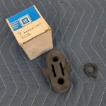 1987-1998 Chevy Silverado Subframe Bracket Exhaust Hanger Oem 15641364 Nos. Fixed Price $29.99.