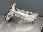 2001 01-02 Suzuki Oem Main Frame Chassis Straight Bos Acq. Fixed Price $371.99.