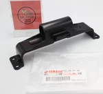 Yamaha Genuine Oem Parts Tank Fitting Bracket 2C0-2413Y-00-00 For R6. Fixed Price $49.36.