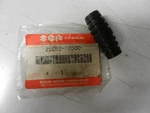 Nos Suzuki Gear Shift Pedal Rubber 72-76 GT380 GT750 70-81 TS250 25652-16500. Fixed Price $19.98.